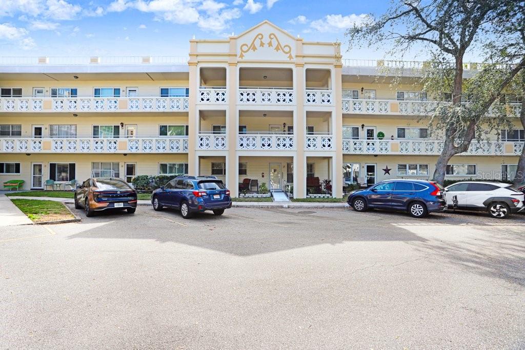 TB8539225 - View of parking lot