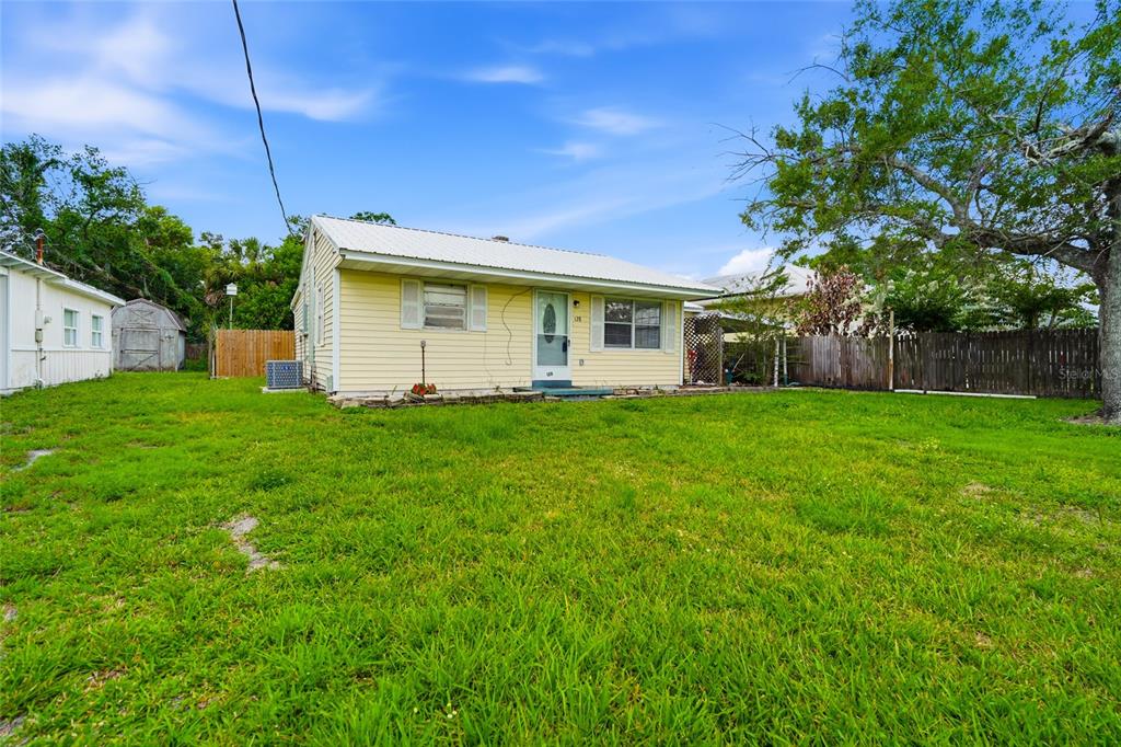 Property for sale at 128 NW 10TH DRIVE, MULBERRY, FL, 33860