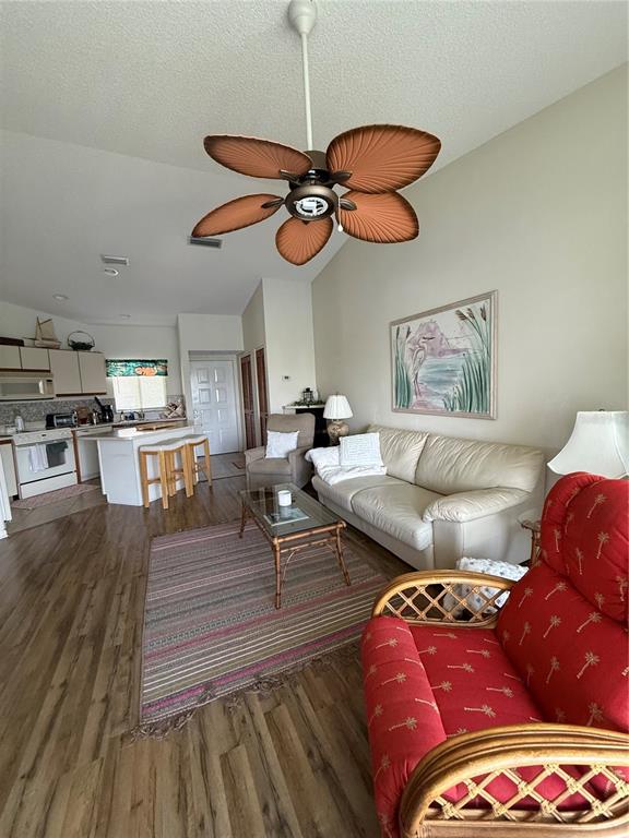 Property for sale at 5435 CASABLANCA CIRCLE UNIT M22, SEBRING, FL, 33870