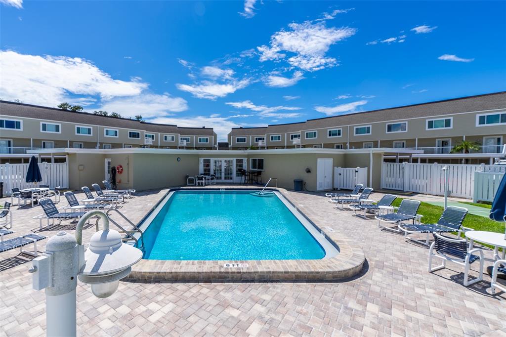 Property for sale at 433 S PAULA DRIVE UNIT 21, DUNEDIN, FL, 34698