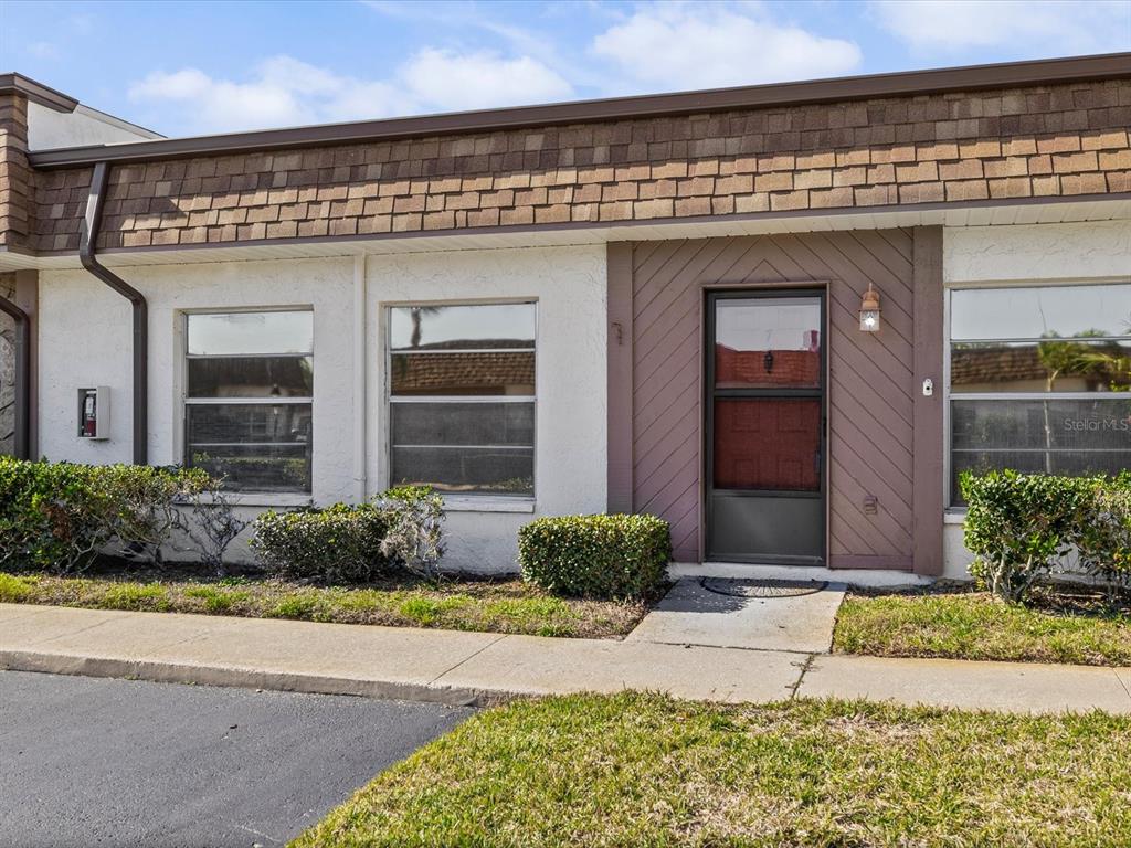 Property for sale at 6037 CHESHAM DRIVE UNIT 7, NEW PORT RICHEY, FL, 34653