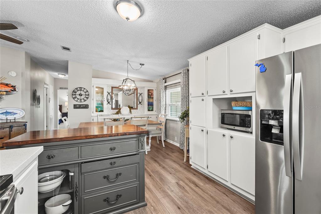 Property for sale at 8470 IMPERIAL CIRCLE, PALMETTO, FL, 34221