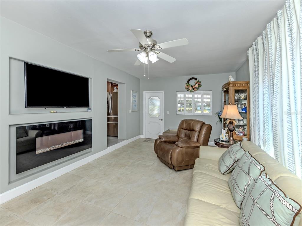 Property for sale at 814 GUILD DRIVE, VENICE, FL, 34285