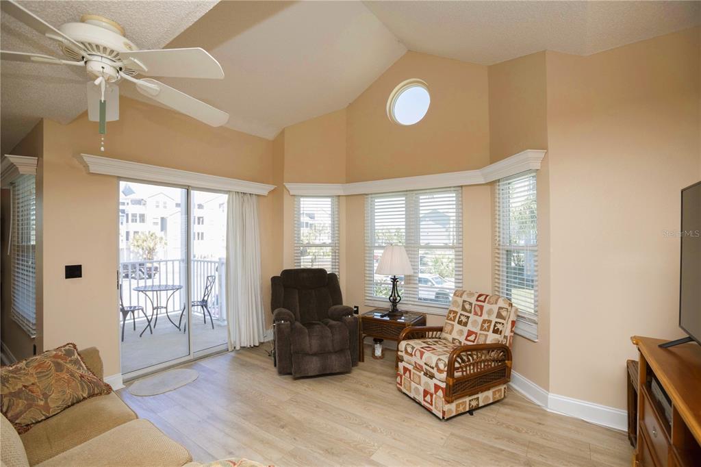 Property for sale at 5712 BISCAYNE COURT UNIT 101, NEW PORT RICHEY, FL, 34652