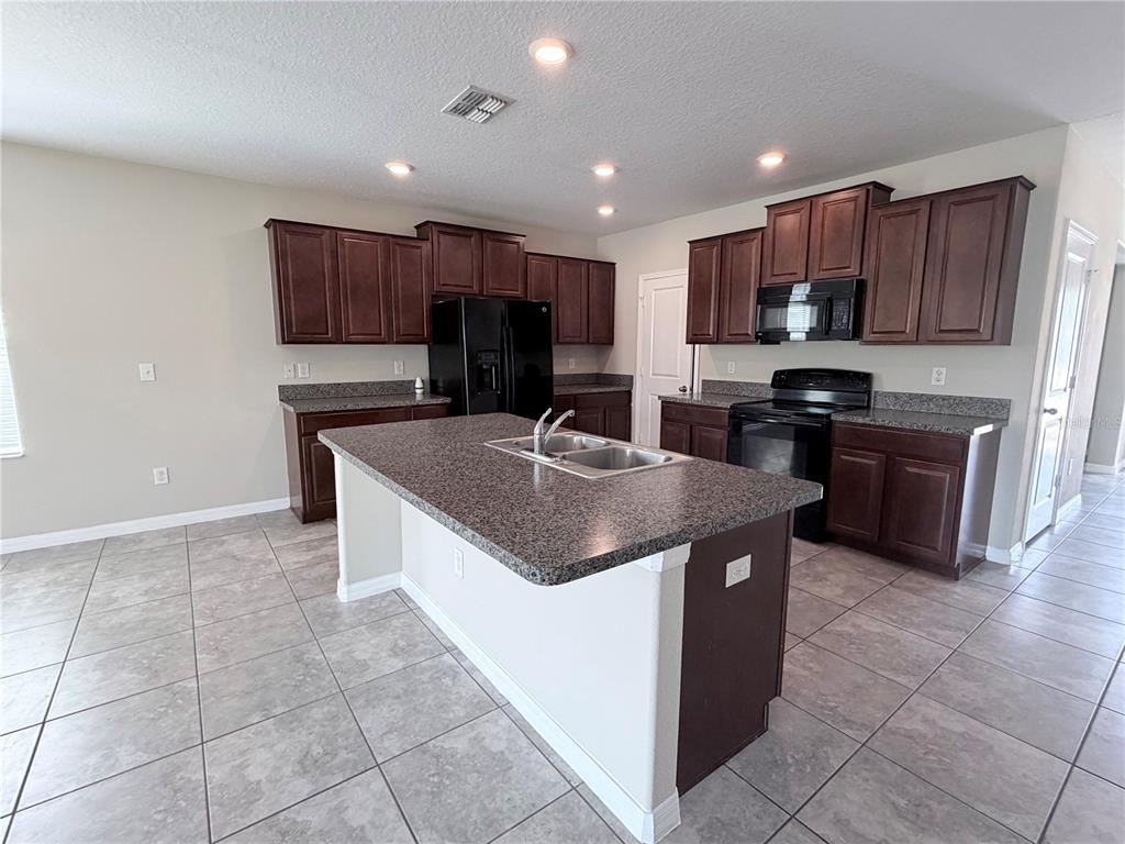 Property for sale at 10013 CRESTED FRINGE DRIVE, RIVERVIEW, FL, 33578