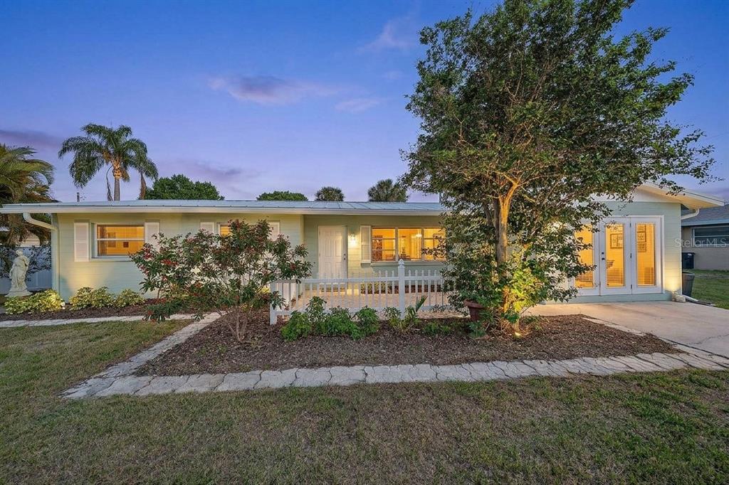 Property for sale at 2534 WANETA DRIVE, SARASOTA, FL, 34231