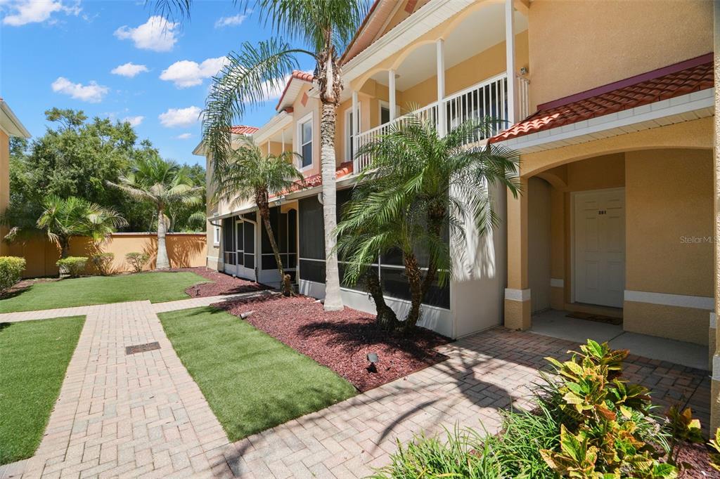 Property for sale at 21019 SUNPOINT WAY UNIT #201, LUTZ, FL, 33558
