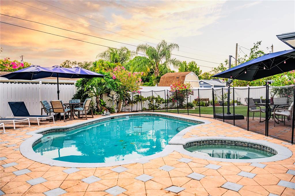 Property for sale at 898 CORVETTE DRIVE, LARGO, FL, 33771
