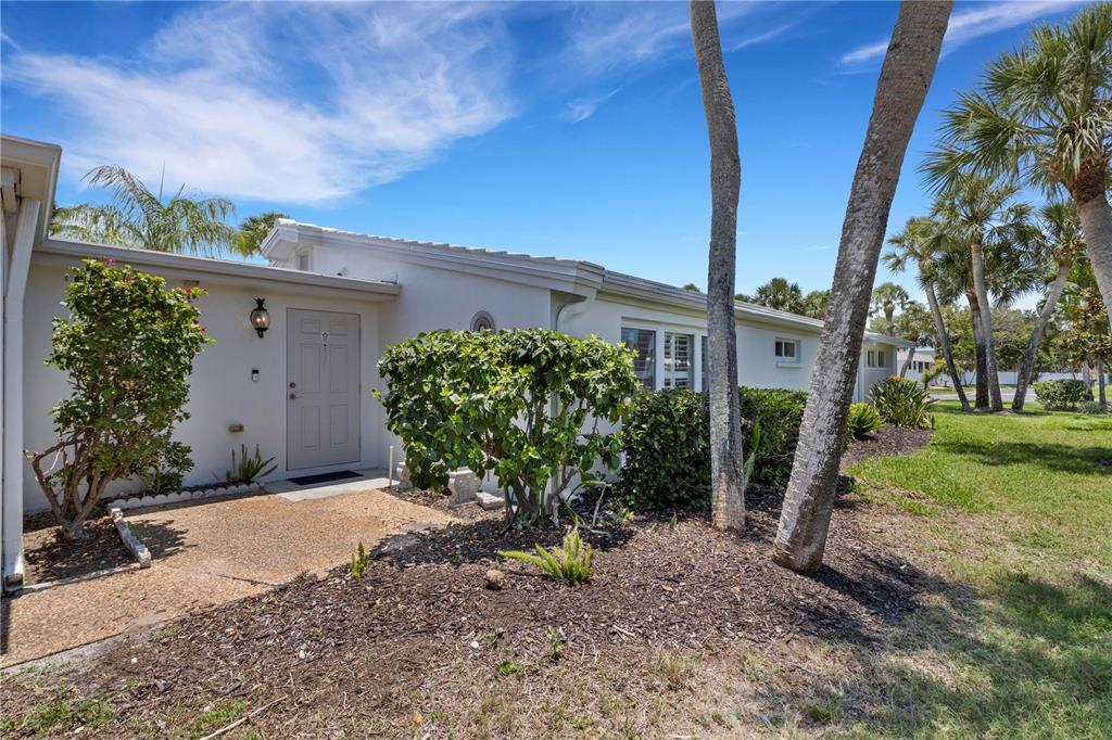 Property for sale at 214 HOURGLASS WAY UNIT V-4, SARASOTA, FL, 34242