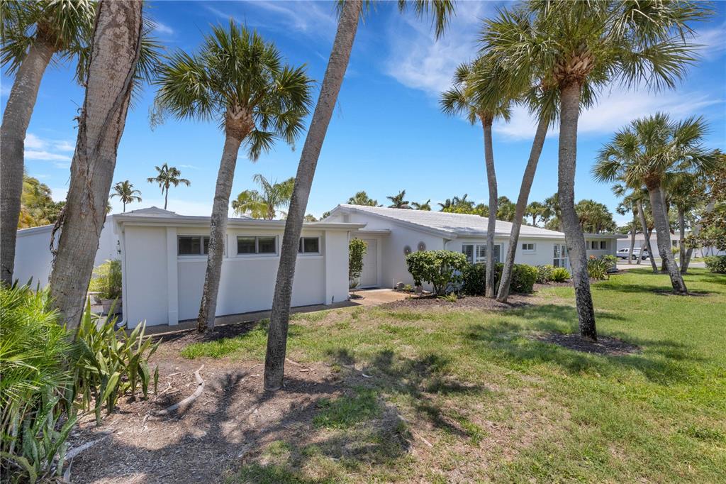 Property for sale at 214 HOURGLASS WAY UNIT V-4, SARASOTA, FL, 34242