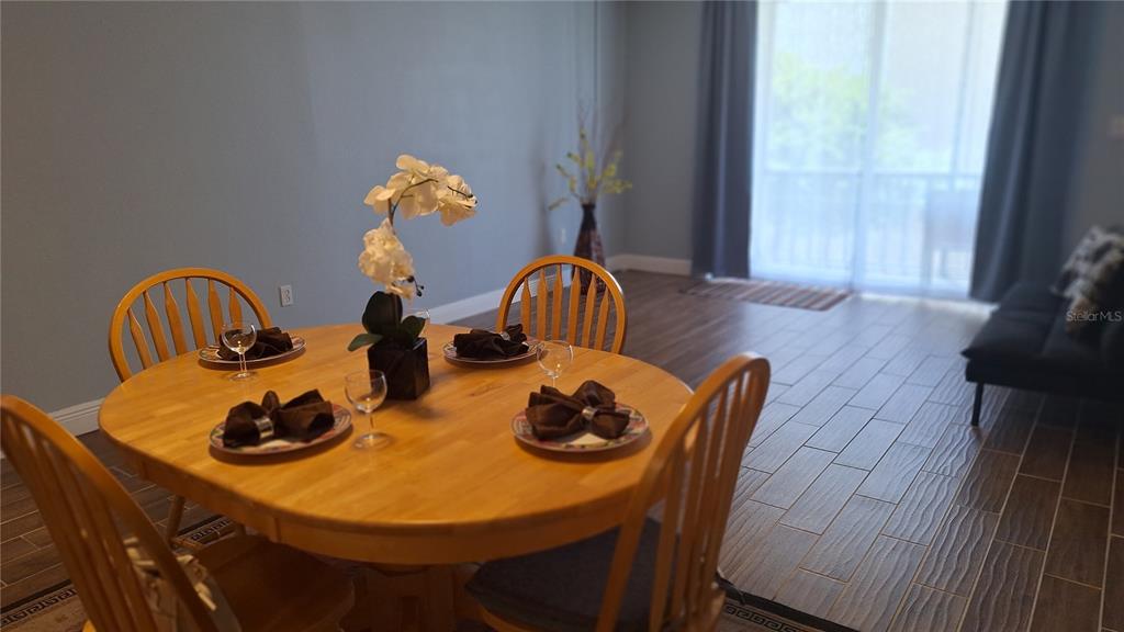 Property for sale at 809 RUSSELL LANE UNIT 323, BRANDON, FL, 33510