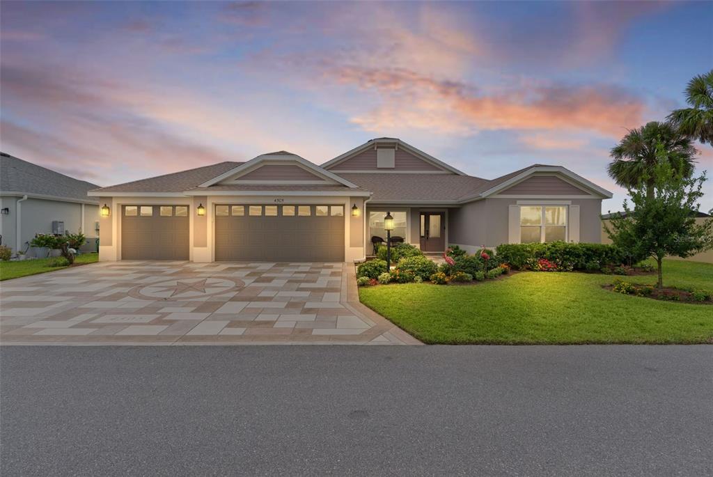 Property for sale at 4305 TIEDEMANN LOOP, THE VILLAGES, FL, 32163