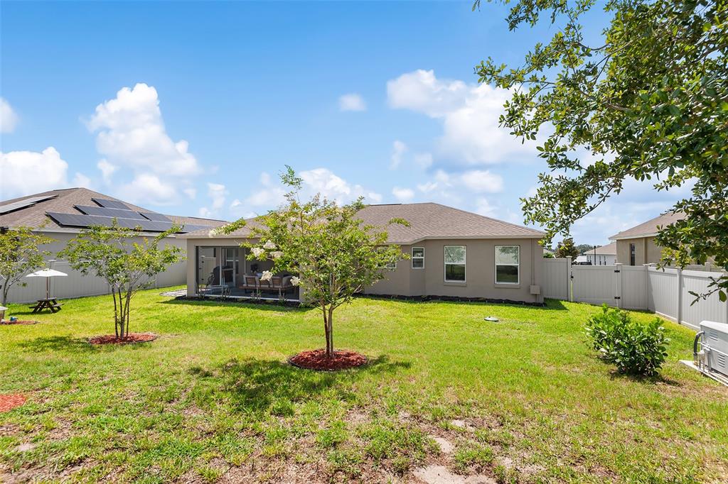 Property for sale at 444 LAKE VIEW WAY, AUBURNDALE, FL, 33823