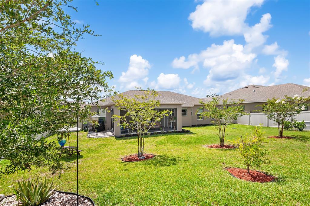 Property for sale at 444 LAKE VIEW WAY, AUBURNDALE, FL, 33823