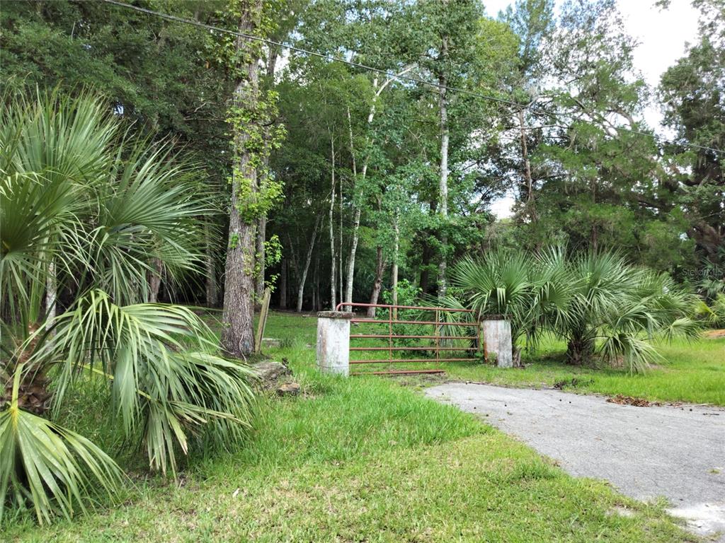 Property for sale at 523 S TUCK POINT, INVERNESS, FL, 34450