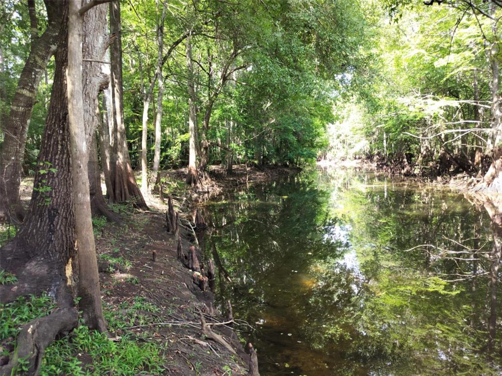 Property for sale at 523 S TUCK POINT, INVERNESS, FL, 34450
