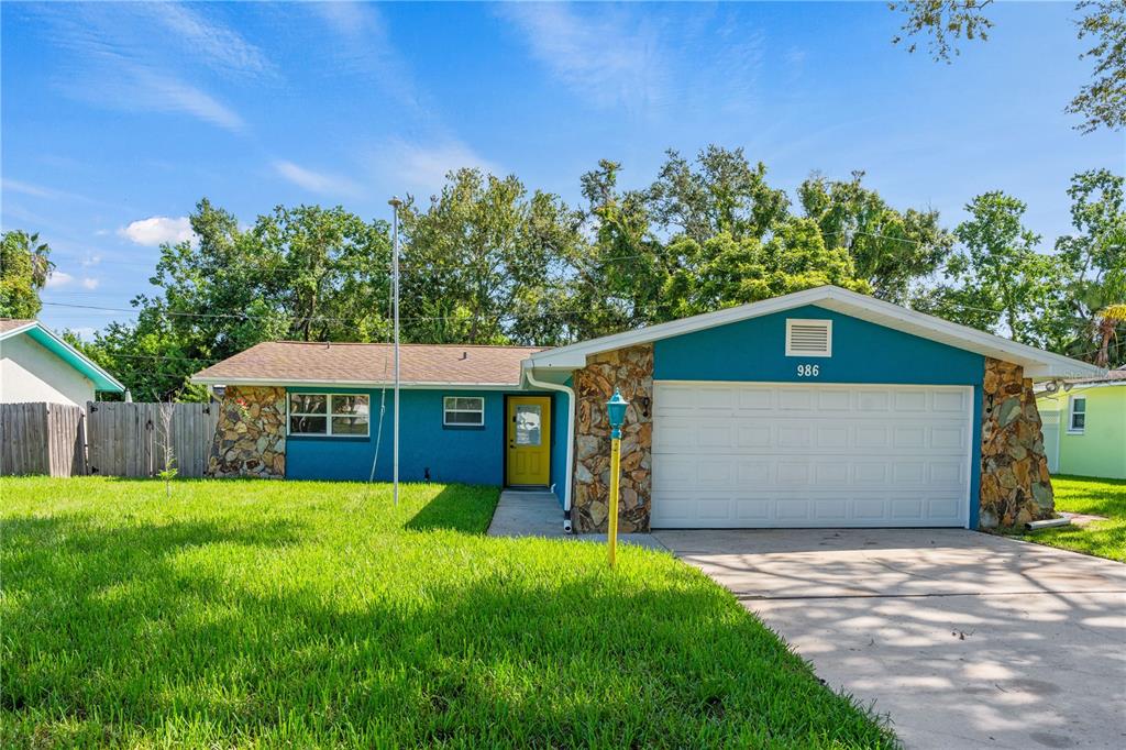 Property for sale at 986 LEXINGTON DRIVE, DUNEDIN, FL, 34698