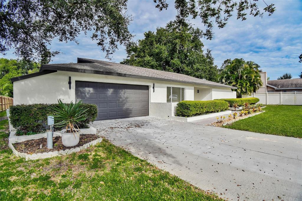 Property for sale at 207 DUNBRIDGE DRIVE, PALM HARBOR, FL, 34684