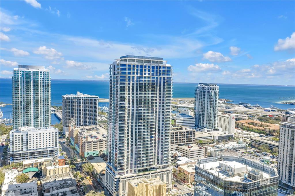 Property for sale at 275 1ST AVENUE S UNIT 3704, ST PETERSBURG, FL, 33701