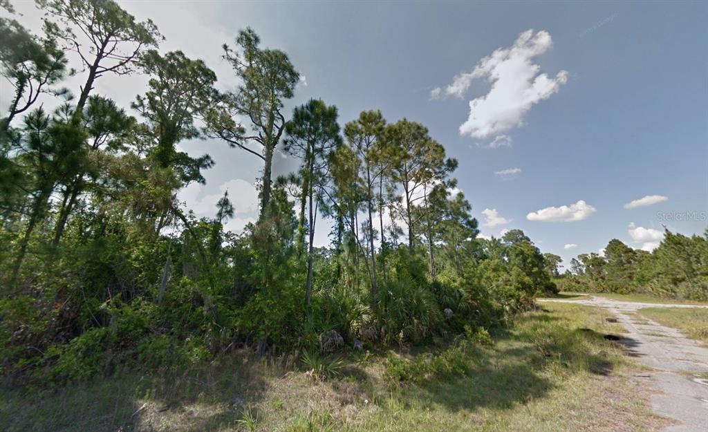 Property for sale at Lot 15 PIMENTO CIRCLE, NORTH PORT, FL, 34288