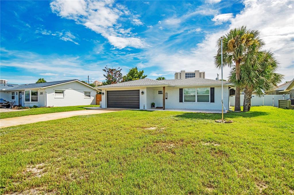 Property for sale at 2565 S PENINSULA DRIVE, DAYTONA BEACH, FL, 32118