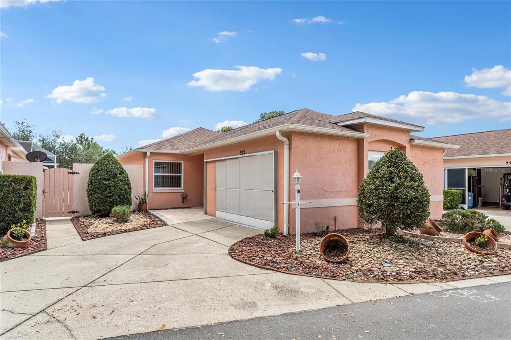 Property for sale at 952 AVALON AVENUE, THE VILLAGES, FL, 32159