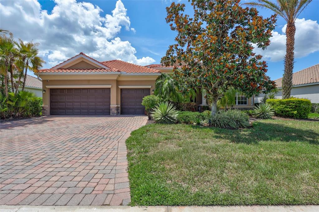 Property for sale at 7511 HERITAGE GRAND PLACE, BRADENTON, FL, 34212