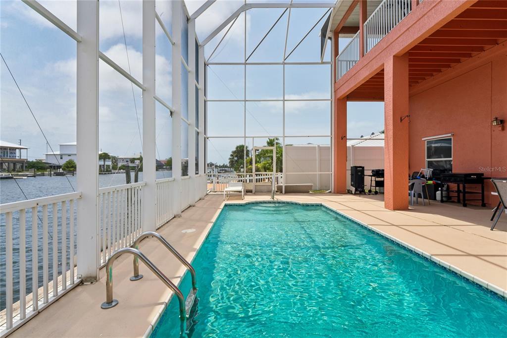 Space Pool Area