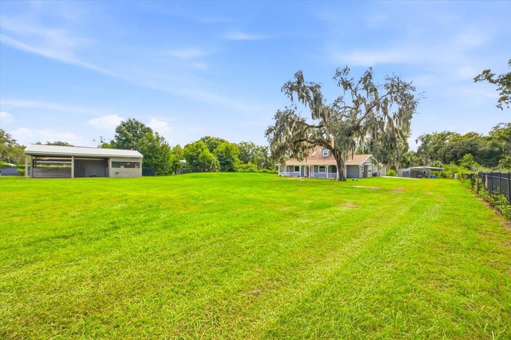 Property for sale at 3717 FUTCH LOOP, PLANT CITY, FL, 33566