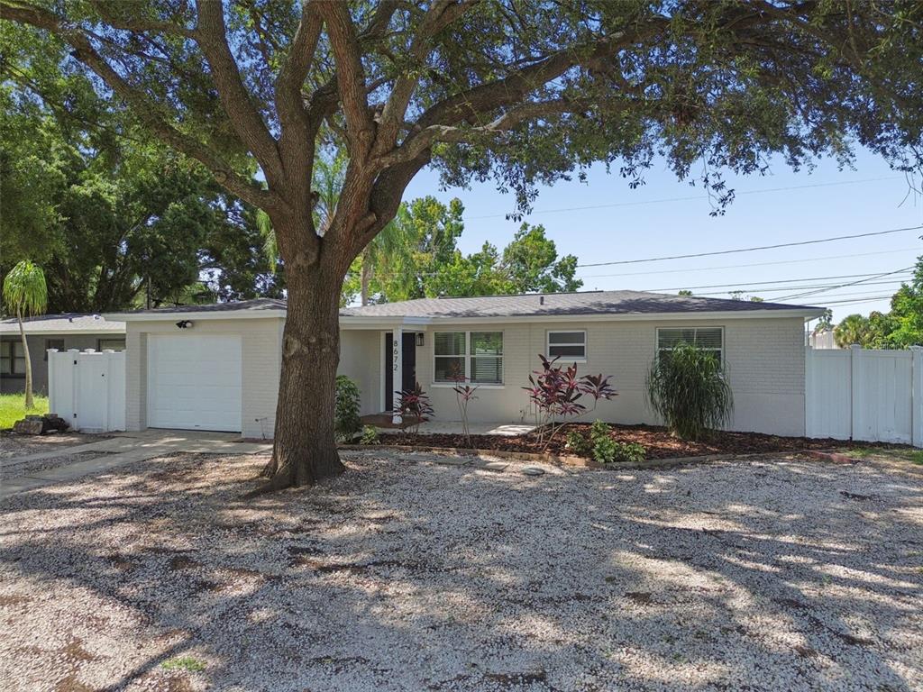 Property for sale at 8672 78TH PLACE, SEMINOLE, FL, 33777