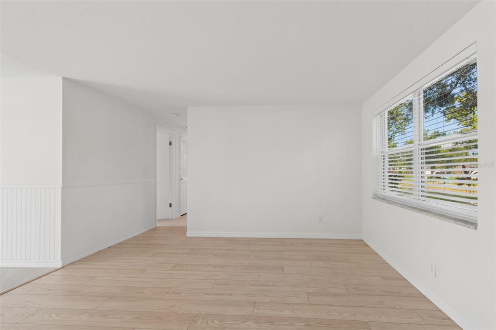 Property for sale at 8672 78TH PLACE, SEMINOLE, FL, 33777