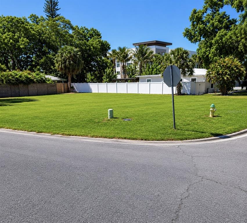 Property for sale at 336 S LIME AVENUE, SARASOTA, FL, 34237