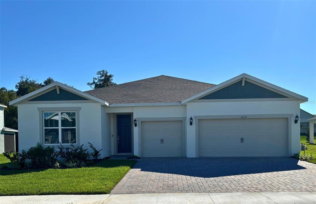 Actual home photo. Colors, finishes, textures and options may appear differently in person due to variations in monitors and viewing devices.