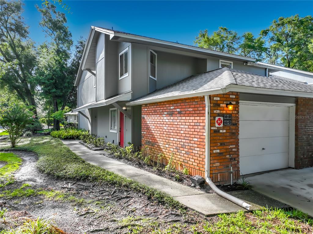 Property for sale at 645 LAUREL OAK LANE UNIT 201, ALTAMONTE SPRINGS, FL, 32701
