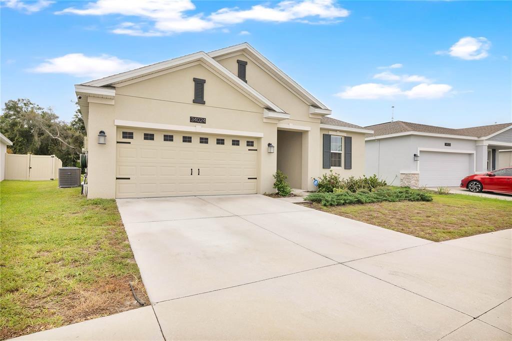 Property for sale at 34024 SKY BLOSSOM CIRCLE, LEESBURG, FL, 34788