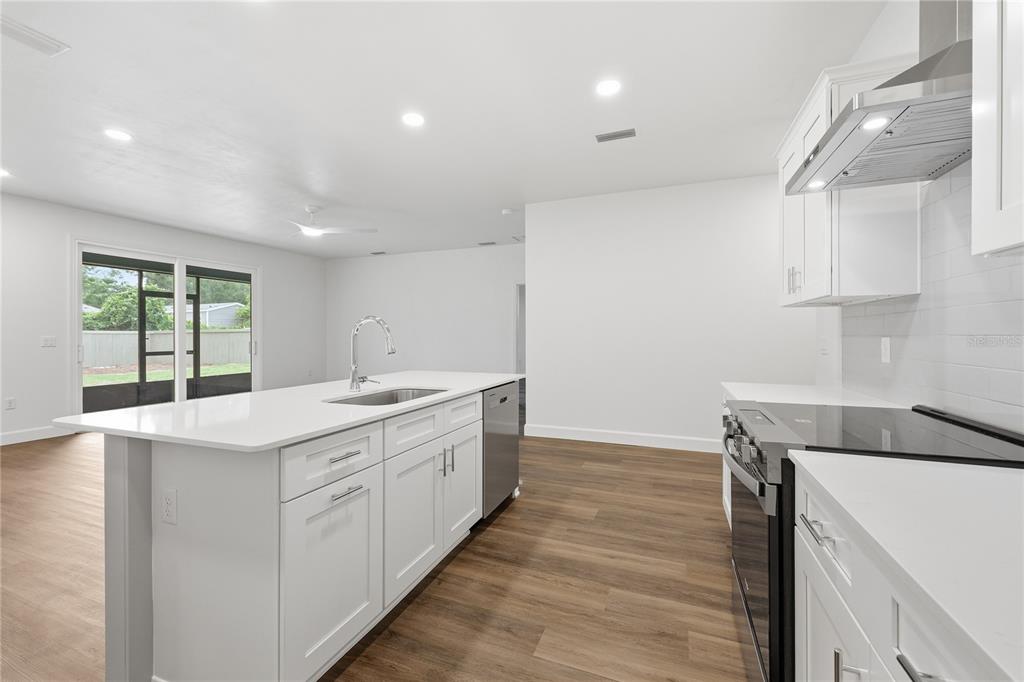 Property for sale at 21070 SW 1ST PLACE, NEWBERRY, FL, 32669