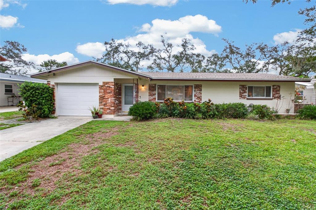 Property for sale at 11373 67TH AVENUE, SEMINOLE, FL, 33772