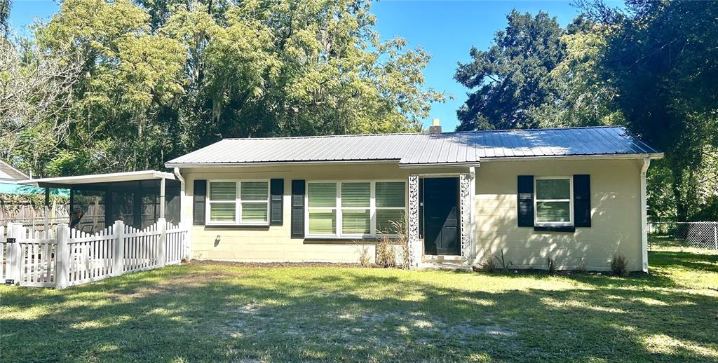 Property for sale at 706 MULBERRY STREET, FRUITLAND PARK, FL, 34731