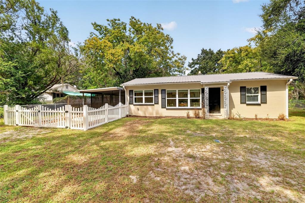 Property for sale at 706 MULBERRY STREET, FRUITLAND PARK, FL, 34731