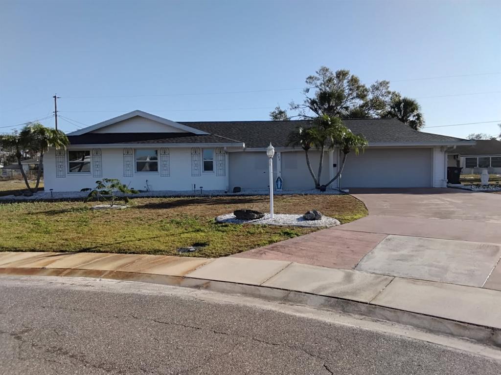 Property for sale at 702 CYPRESS PLACE, SUN CITY CENTER, FL, 33573
