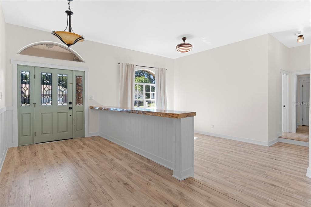 Property for sale at 512 CAULDER PARK ROAD, SEFFNER, FL, 33584