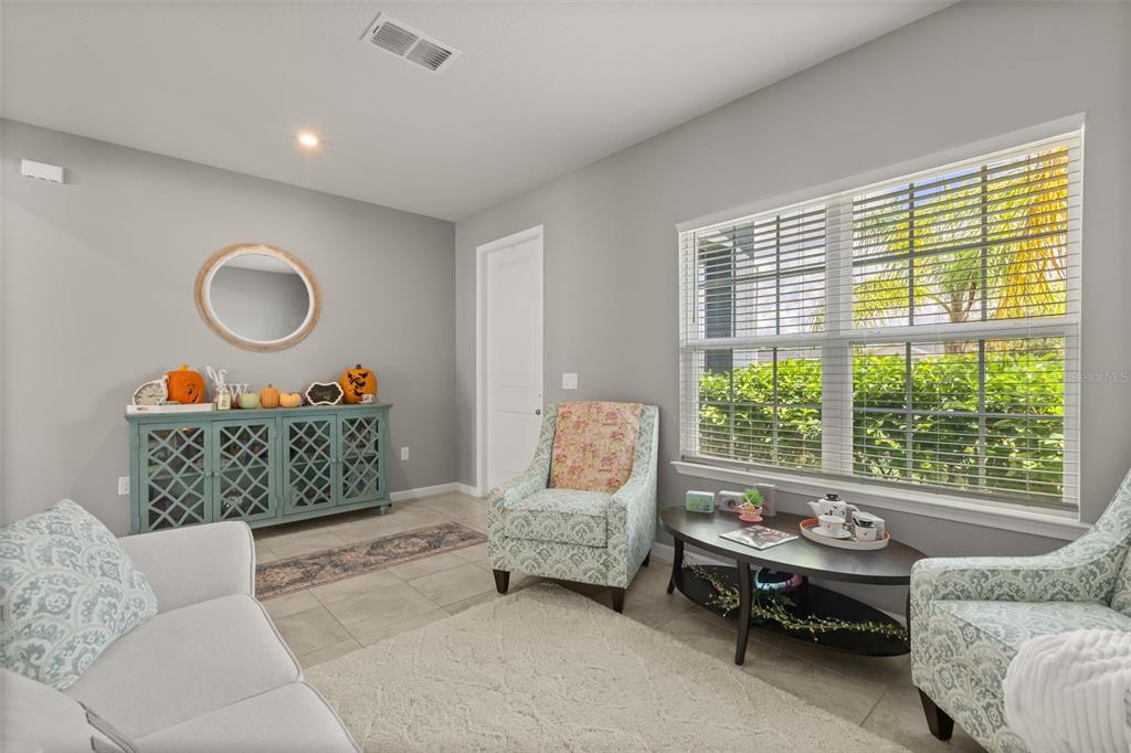 Flex room to entry and foyer.