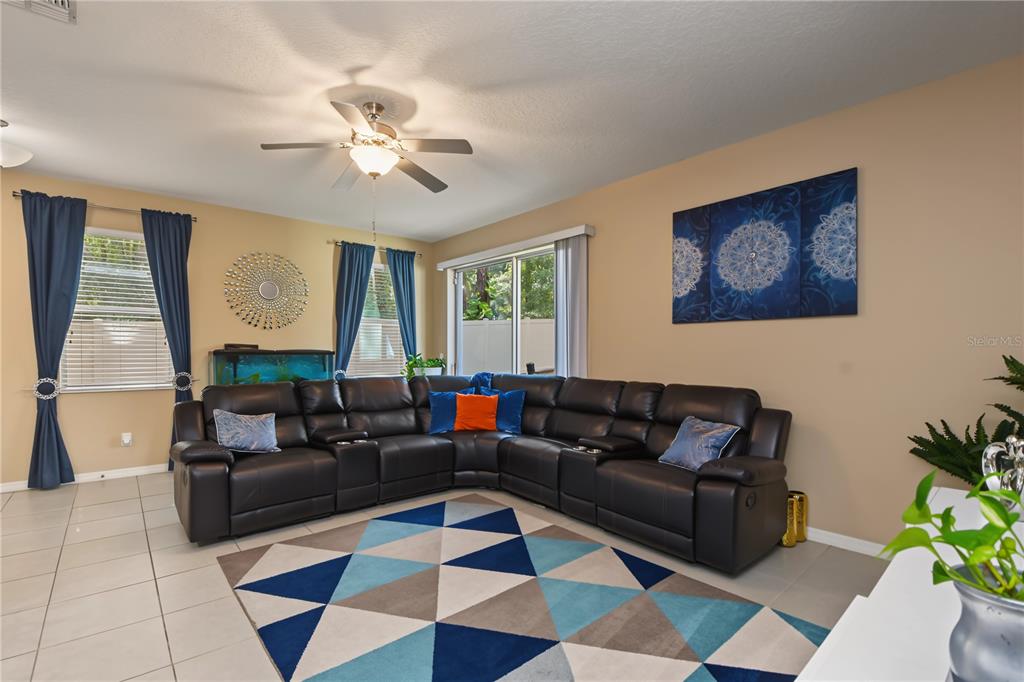 Property for sale at 1114 CAPITOL HILL CT, APOPKA, FL, 32703