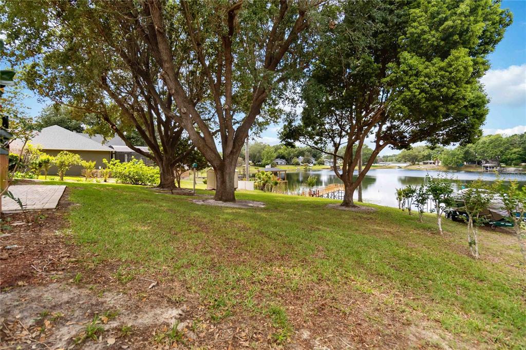 Property for sale at 9835 LAKESHORE DRIVE, CLERMONT, FL, 34711