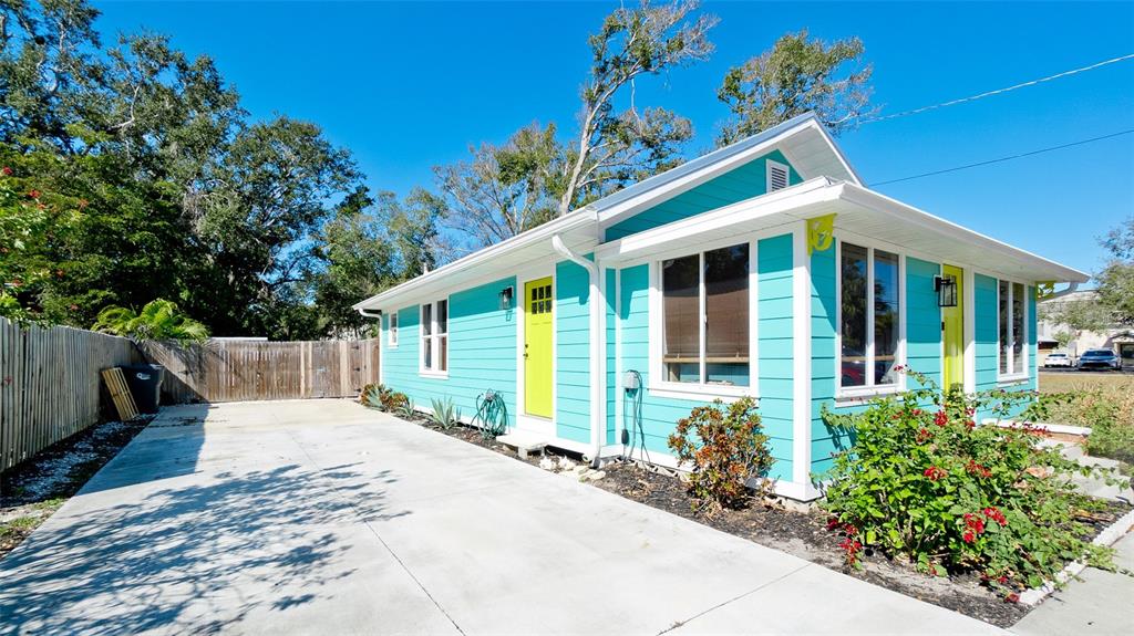 Property for sale at 522 37TH STREET W, BRADENTON, FL, 34205