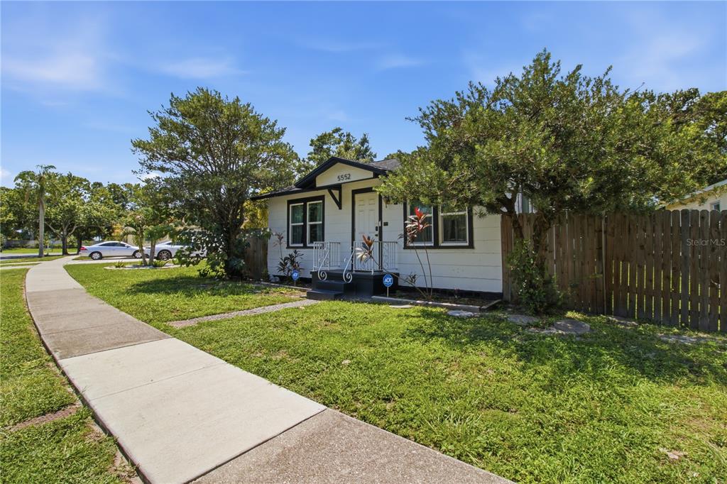 Property for sale at 5552 CRISSMAN DRIVE N, ST PETERSBURG, FL, 33714
