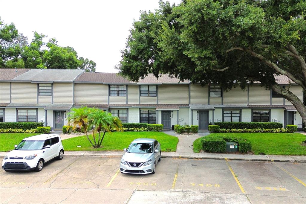 Property for sale at 3408 OAK TRAIL COURT, TAMPA, FL, 33614