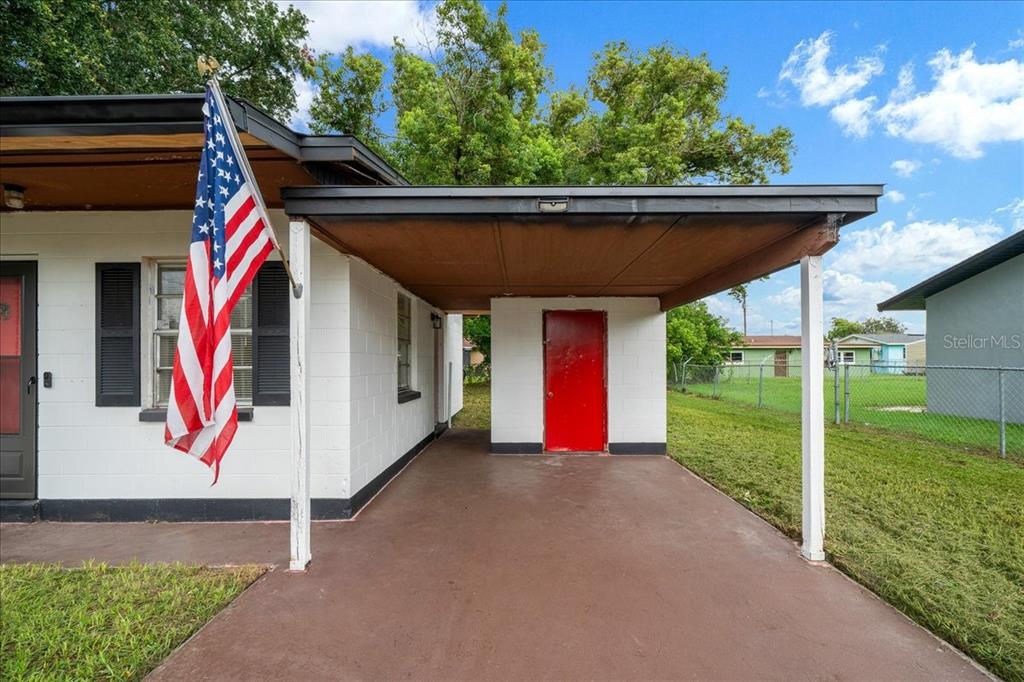 Property for sale at 1708 E OHIO STREET, PLANT CITY, FL, 33563