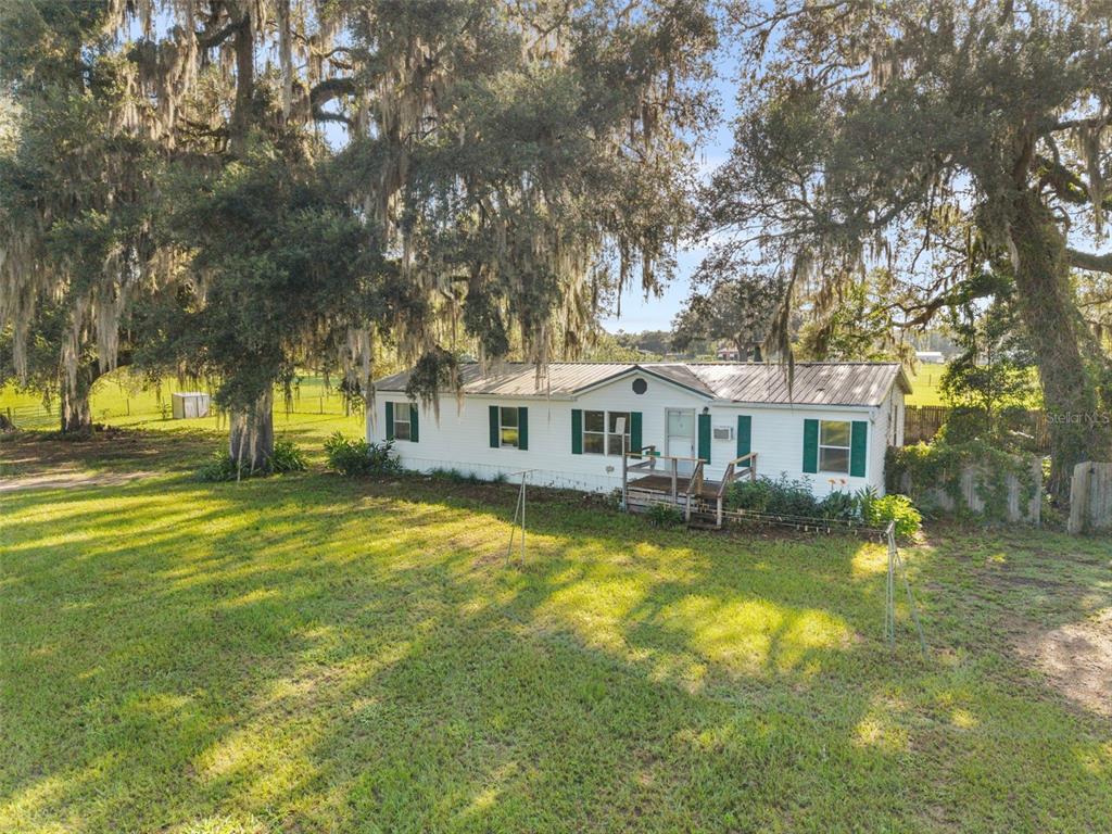Property for sale at 360 SE 30TH AVENUE, TRENTON, FL, 32693
