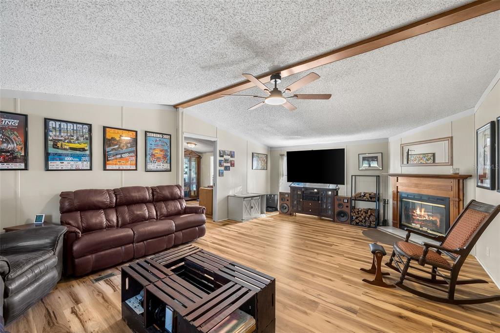 Property for sale at 360 SE 30TH AVENUE, TRENTON, FL, 32693
